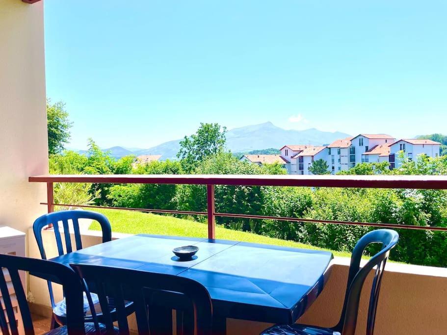 Apartmán Caporizon-Baillenia-T1 Vue Montagne - Piscine St Jean De Luz Saint-Jean-de-Luz Exteriér fotografie